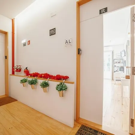 Apartament Flores Premium By Hosty Porto