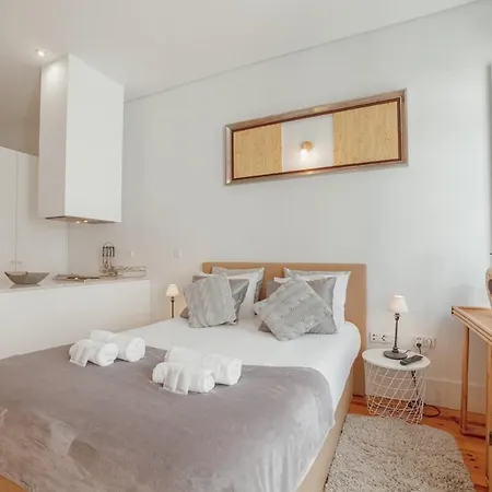 Apartment Flores Premium By Hosty Porto