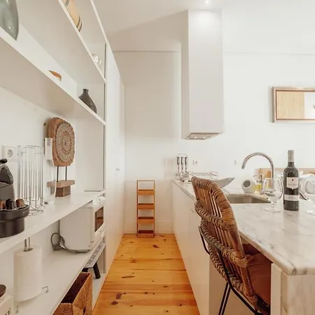 Apartment Flores Premium By Hosty *