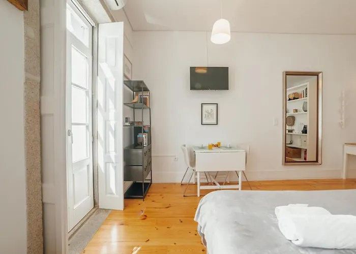 Flores Premium By Hosty *